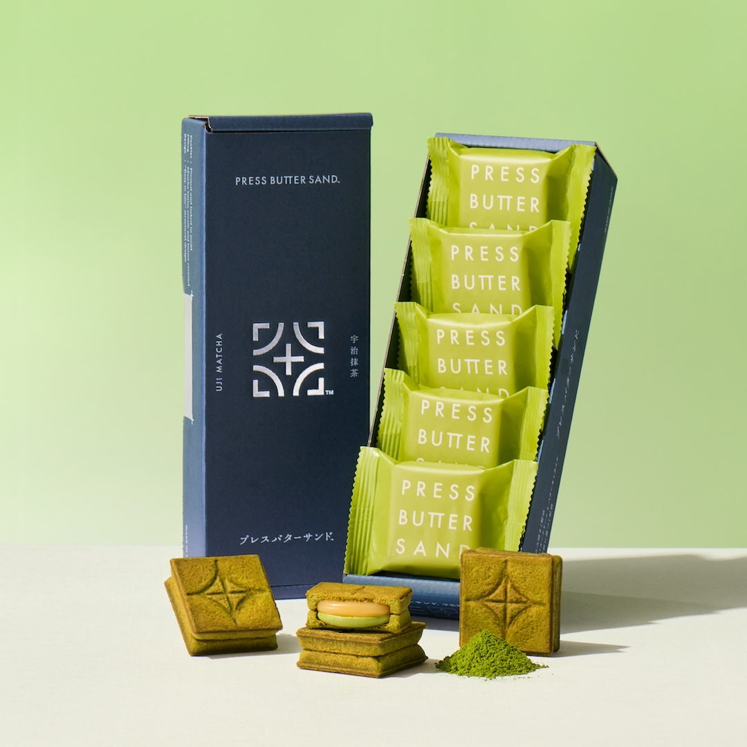 バターサンド2種セット贈り物〈贅沢いちご・宇治抹茶〉10個入&ドームフラワーボックス