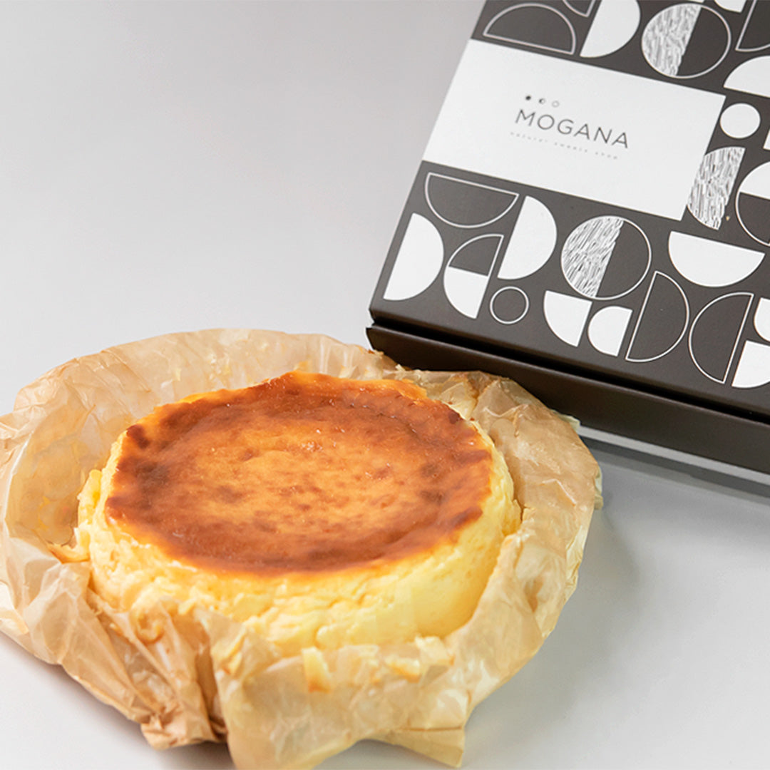 【MOGANA】バスクチーズケーキ