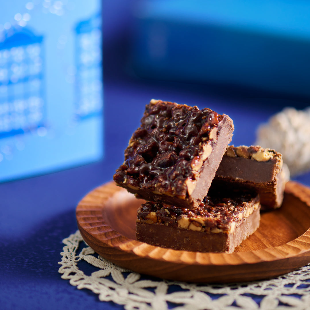 しろいし洋菓子店のミニクッキー缶～ショコラフロランタン～